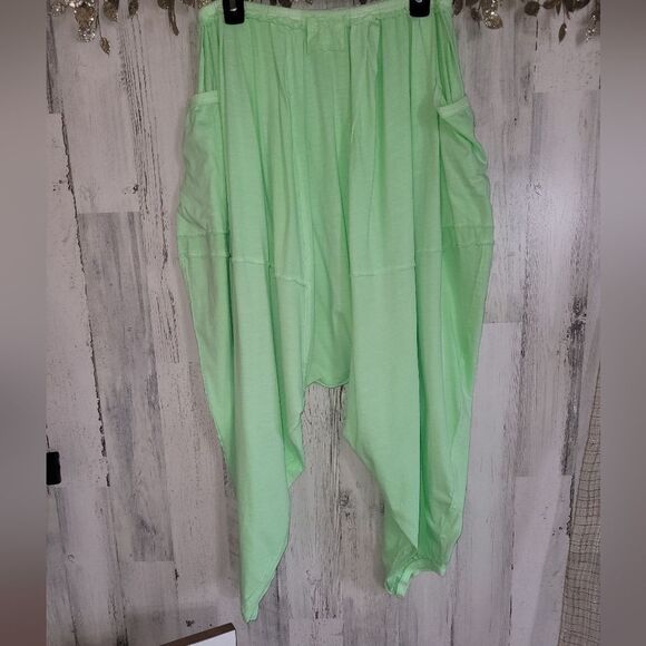 NWOT Free People Summer Slumber Pant Key Lime - Picture 5 of 8